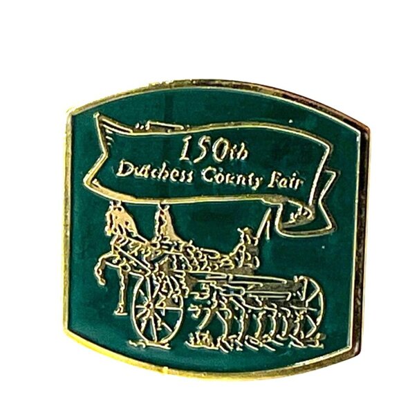 Vintage 150th Dandys Society Fair Pin Badge Gold Tone Enamel A108 - Picture 1 of 4